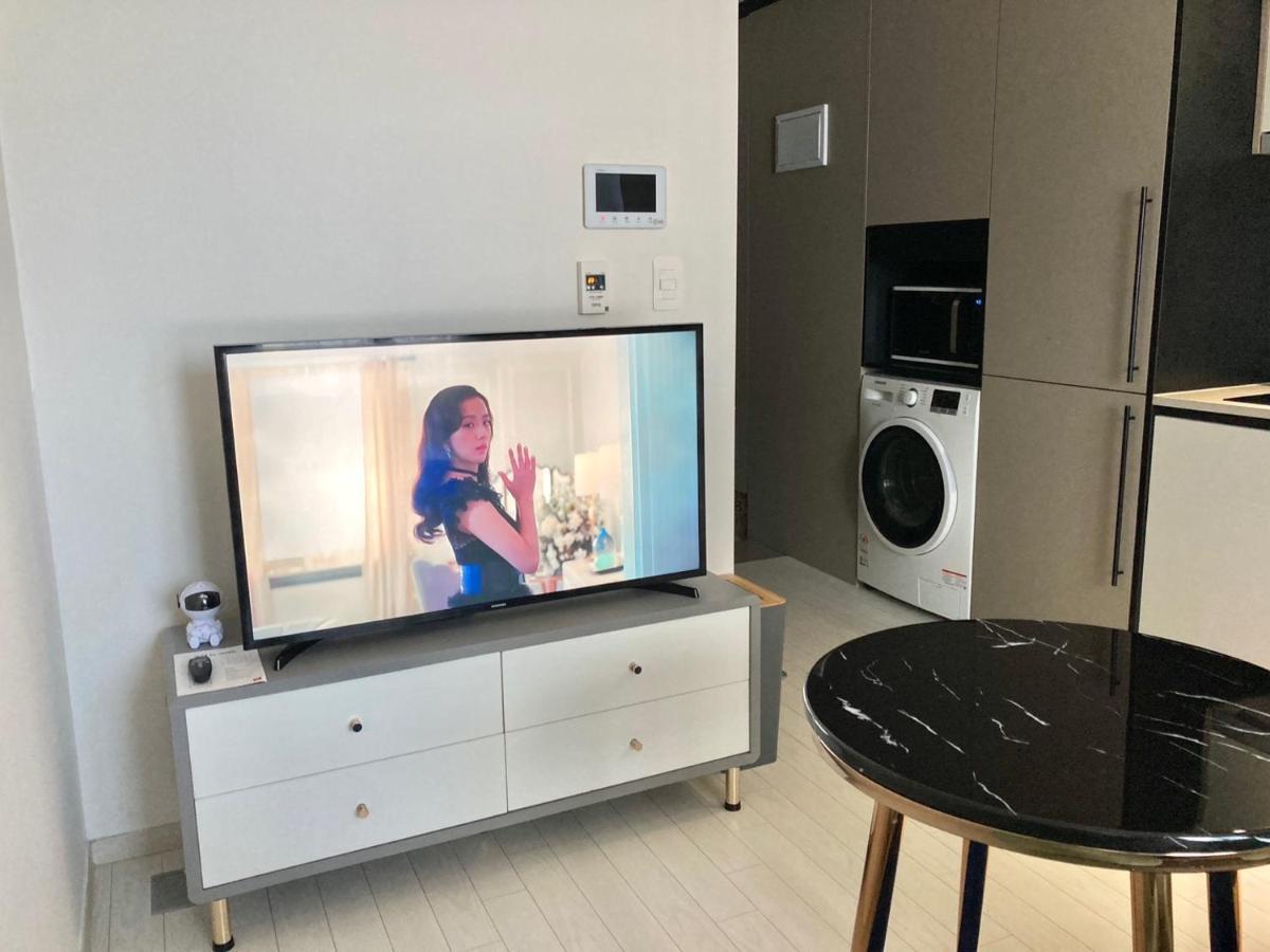 Moon Stay Star Bnb Тегу Екстериор снимка