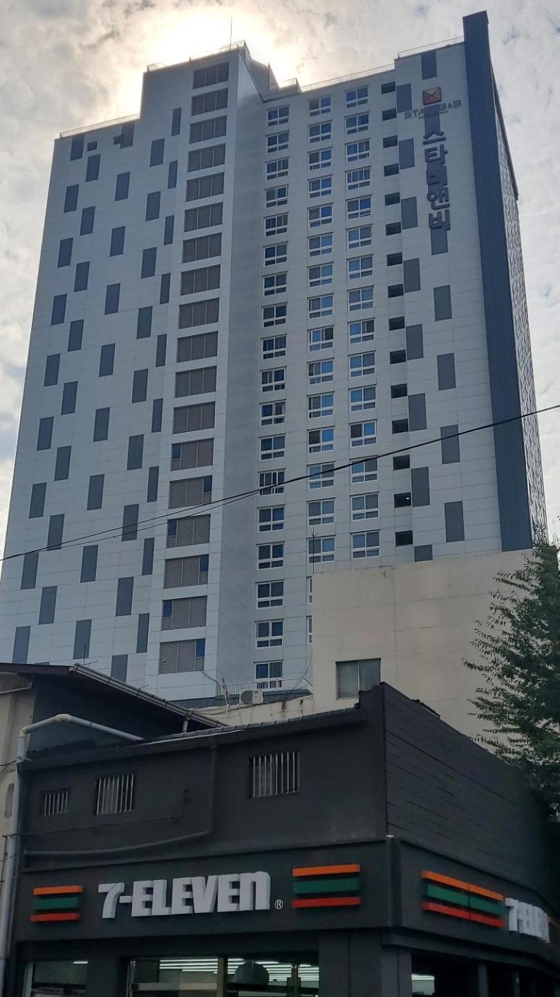 Moon Stay Star Bnb Тегу Екстериор снимка